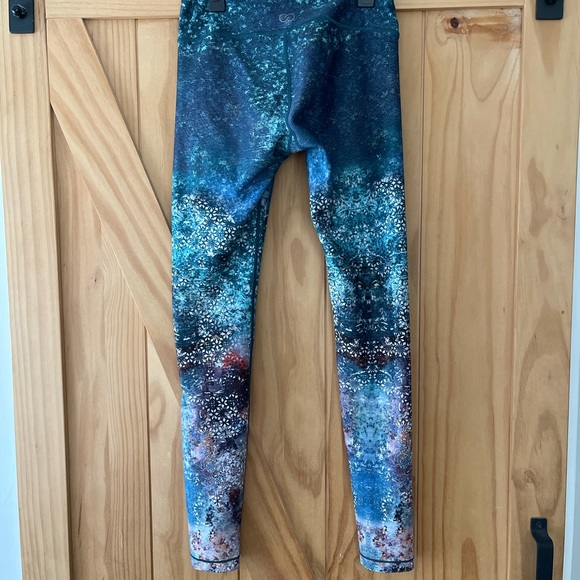 CALIA by Carrie Underwood Compression Leggings - Picture 5 of 8